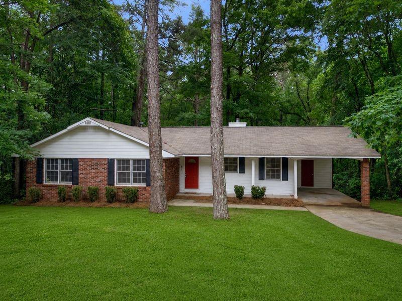 260 Pinehurst Drive — photo