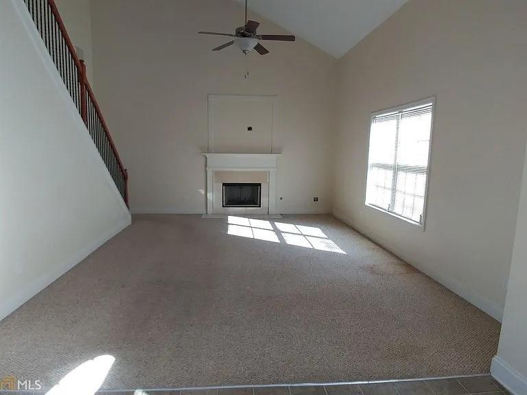 811 Hennepin Terrace — photo