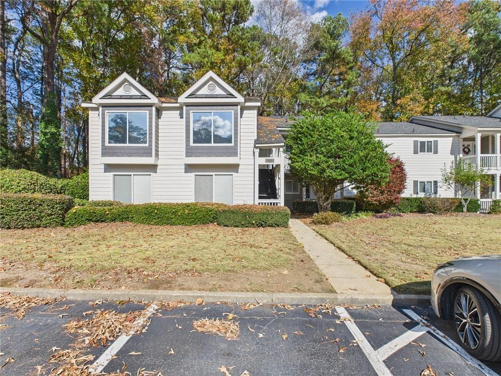 32 Rumson Court — photo