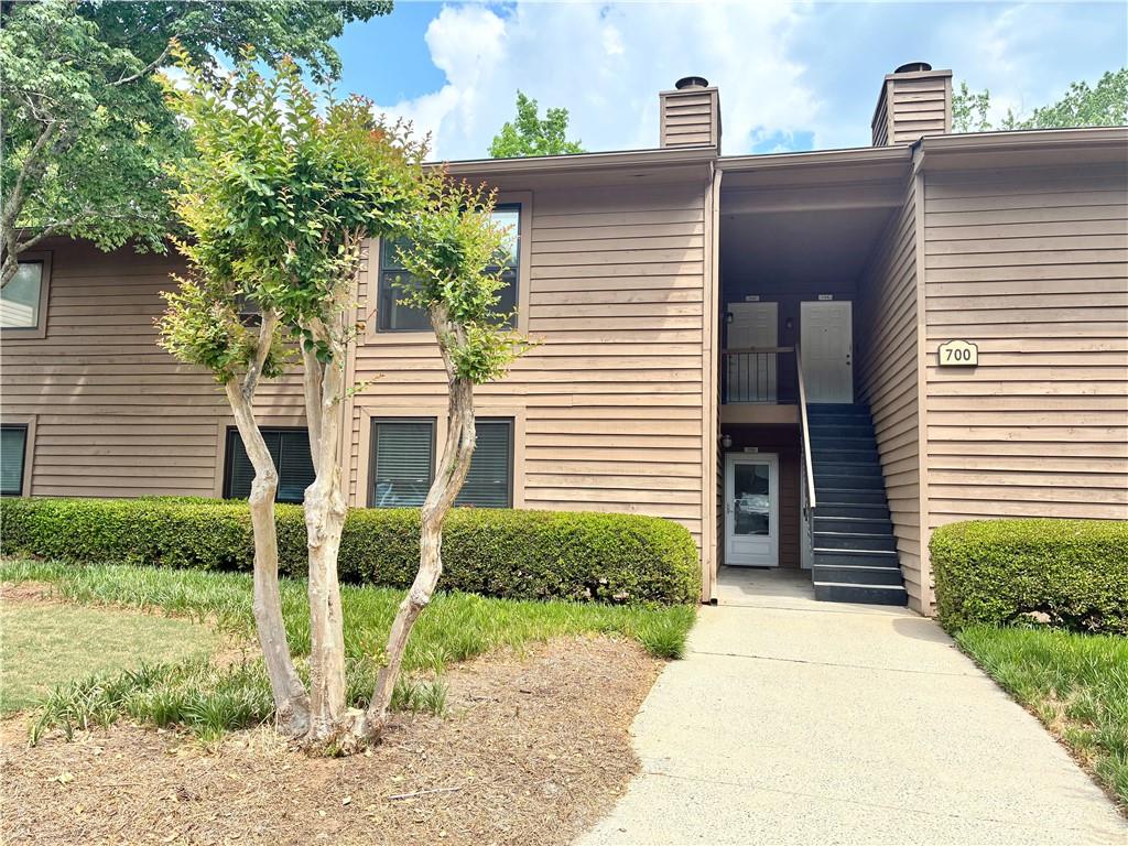 701 Parkaire Crossing — photo