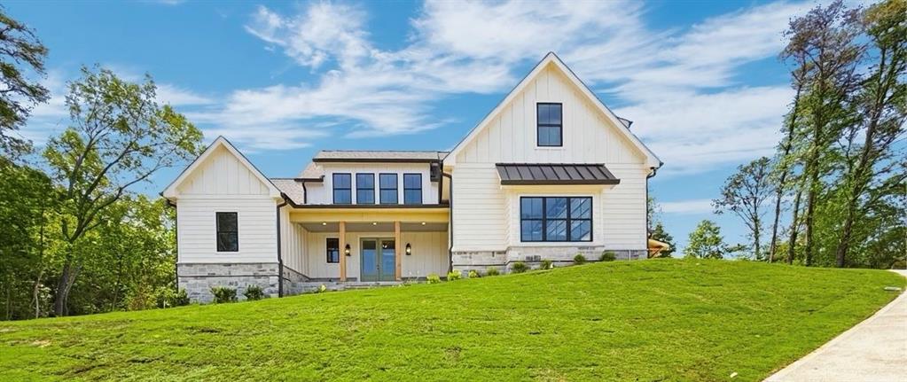 141 Palisade Drive — photo