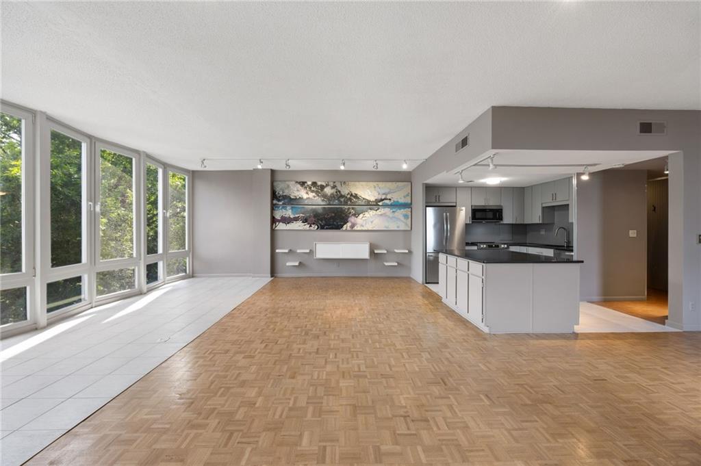 3060 Pharr Court N Unit 615 — photo