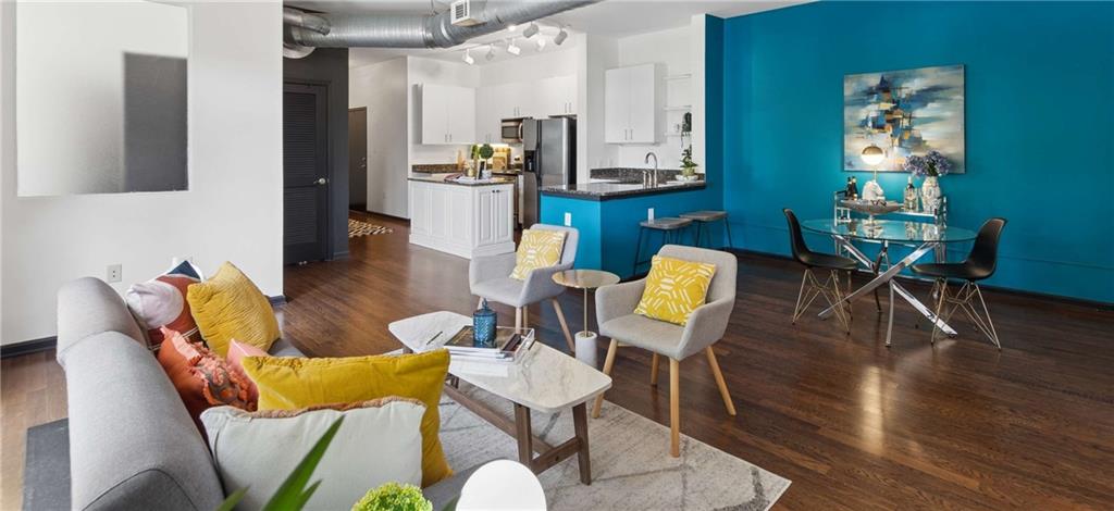 5300 Peachtree Road Unit 2605 — photo
