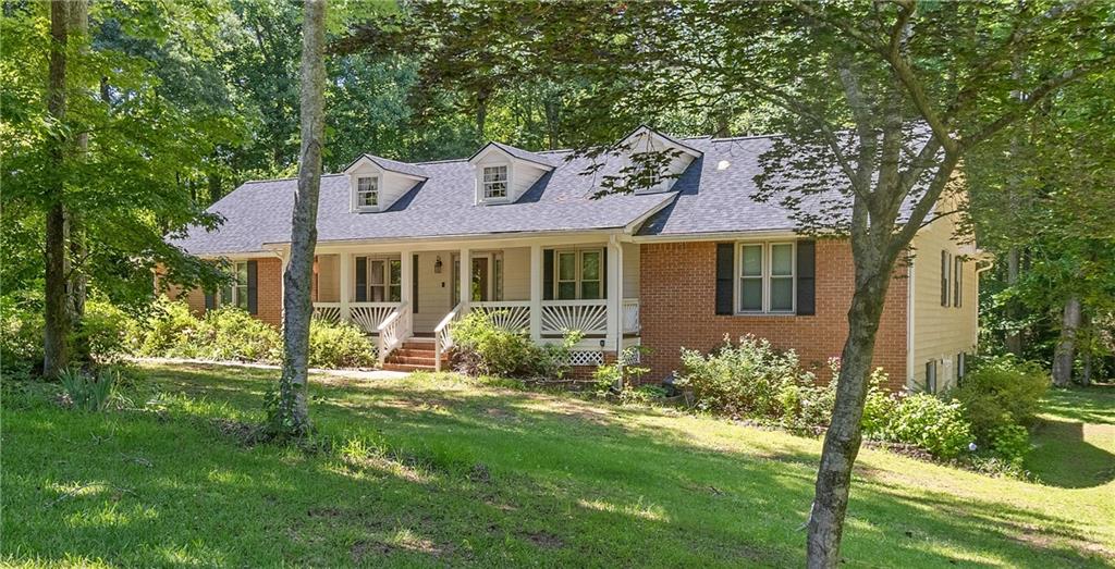 280 Deer Trace Drive — photo