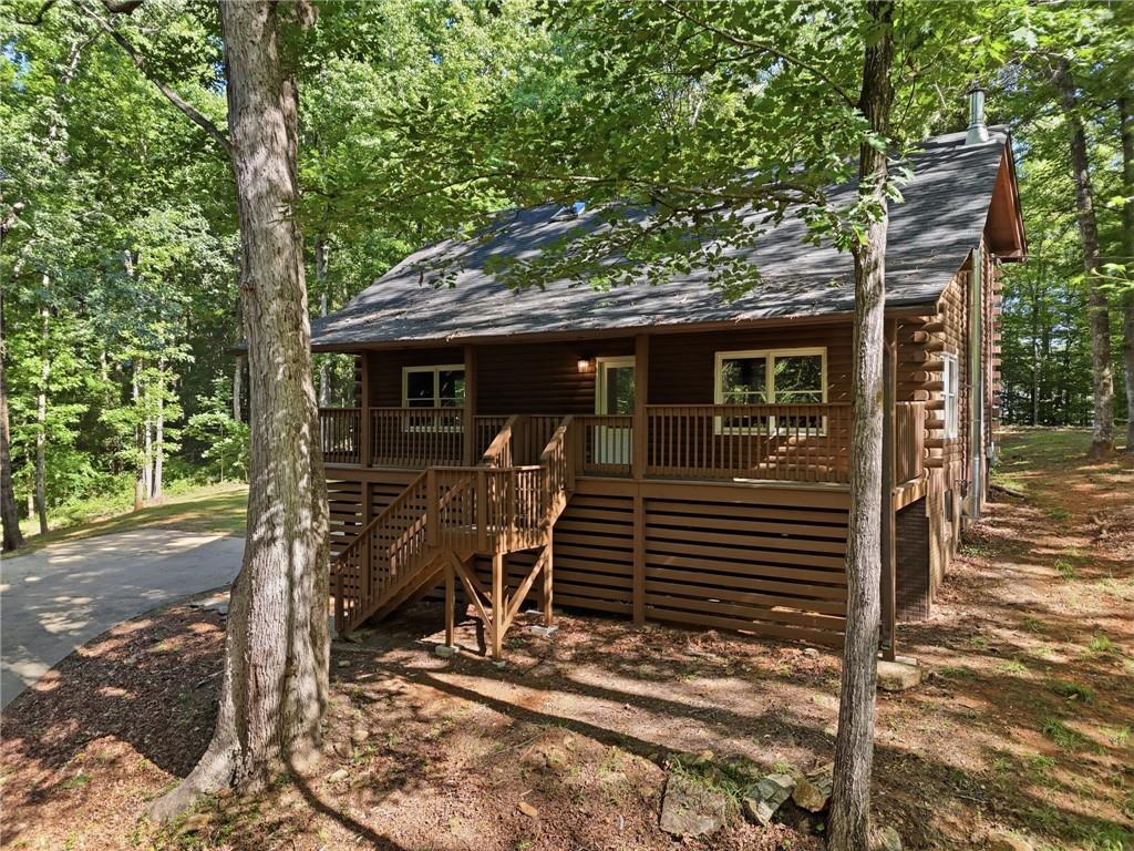 437 Twin Lakes Drive — photo