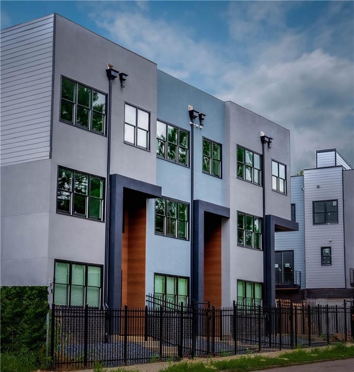 340 Eugenia Street SW Unit 203 — photo