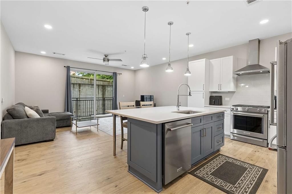 22 Airline Street NE Unit 108 — photo