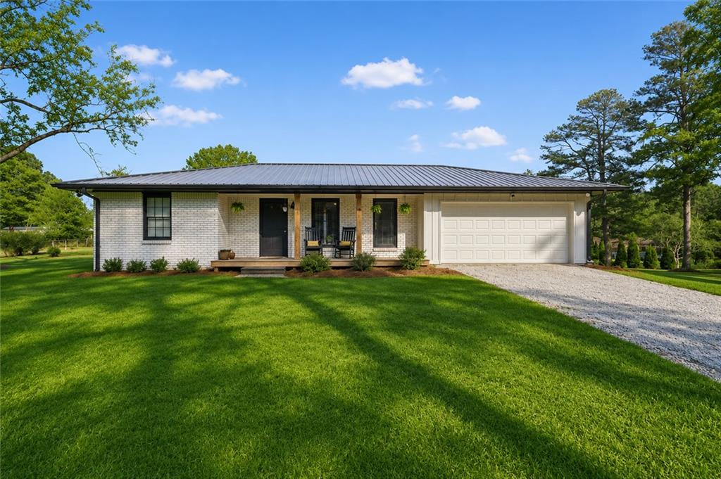 4283 Hiram Lithia Springs Road SW — photo