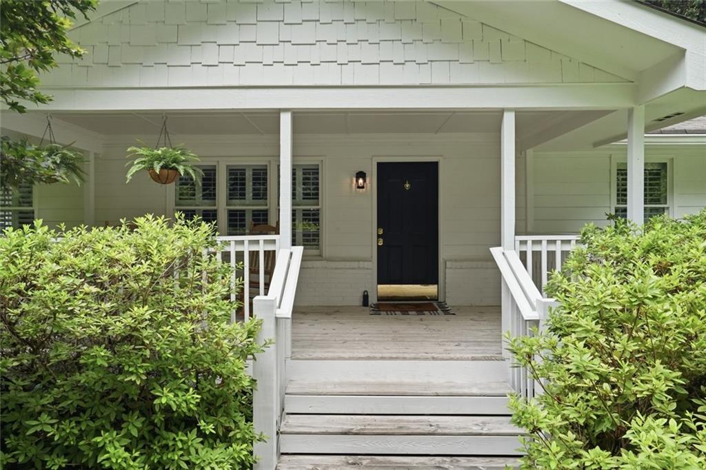 799 Larry Lane, Decatur, GA 30033 — photo 2