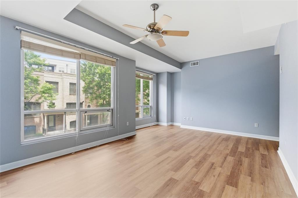 711 Cosmopolitan Drive NE Unit 213 — photo
