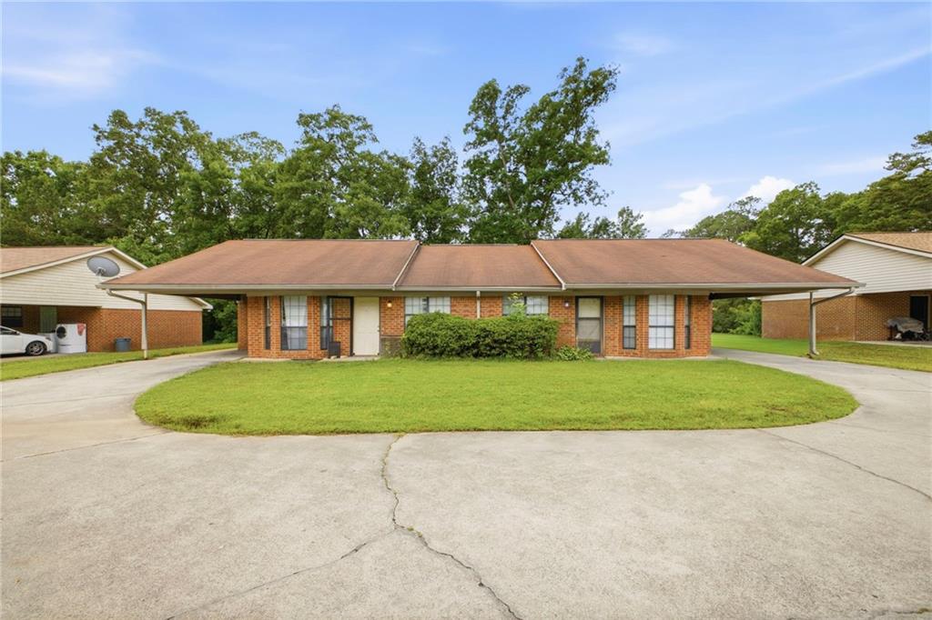141 B Woods Road, Rome GA 30161