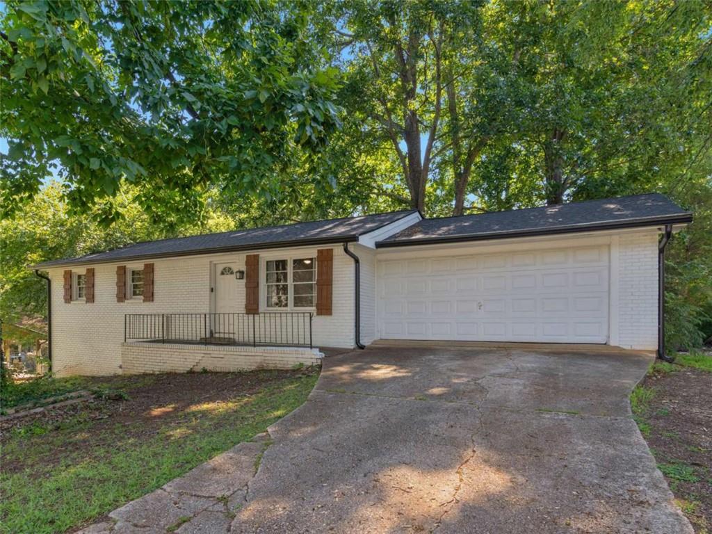 3790 Sweetbriar Circle — photo