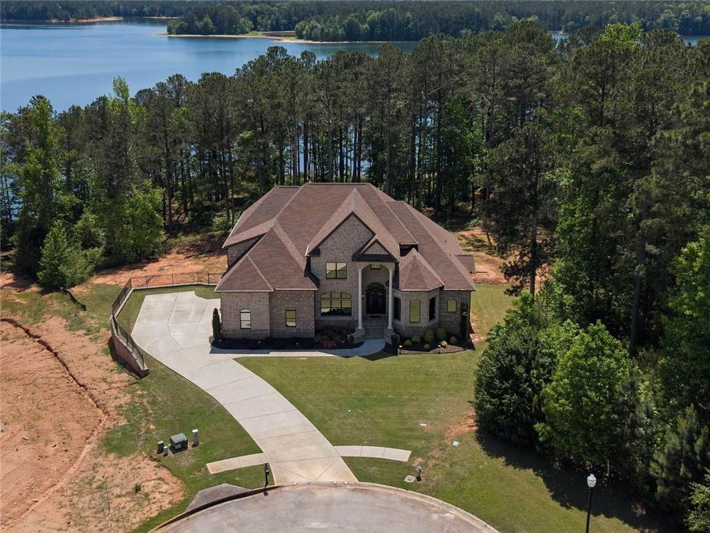 1804 Lake Pointe Circle — photo