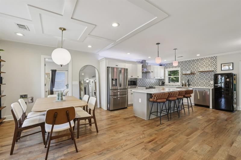 1702 Valencia Road, Decatur, GA 30032 — photo 3