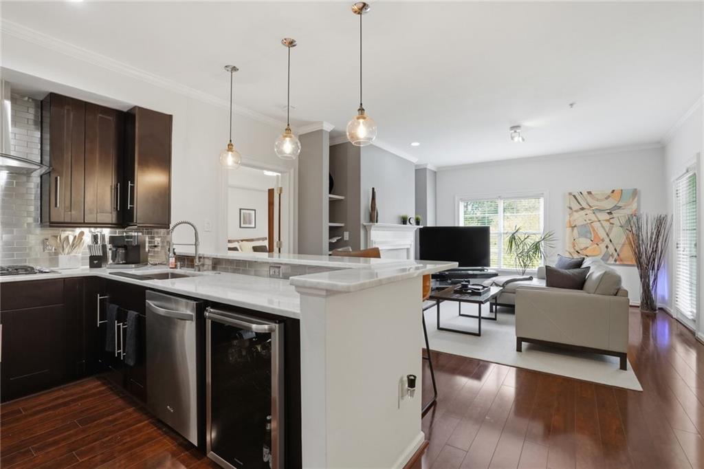 3275 Lenox Road NE Unit 301 — photo