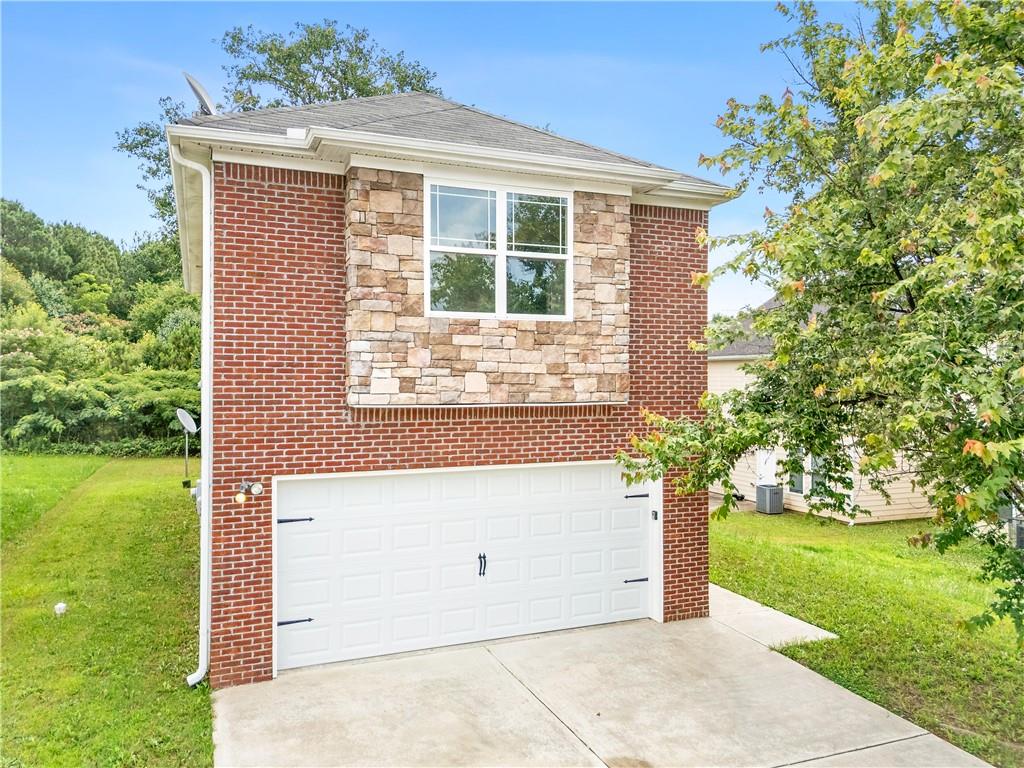 7268 Loblolly Lane — photo