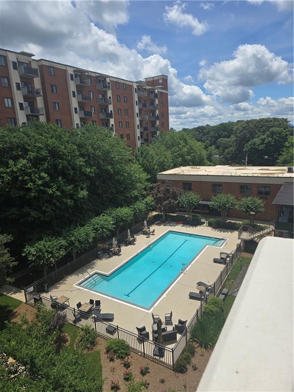 300 Johnson Ferry Road NE Unit B608 — photo