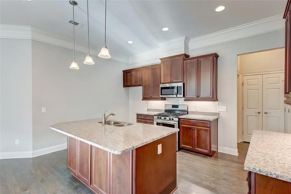 302 Haven Circle — photo