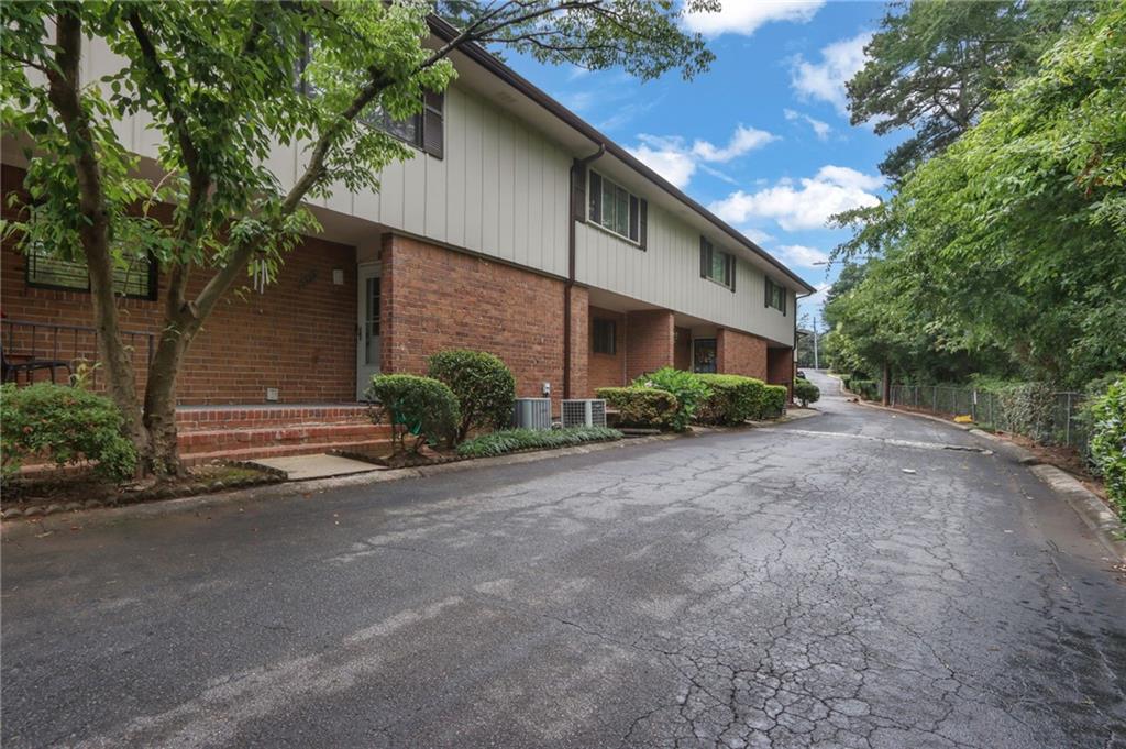 2524 Bradford Square NE — photo