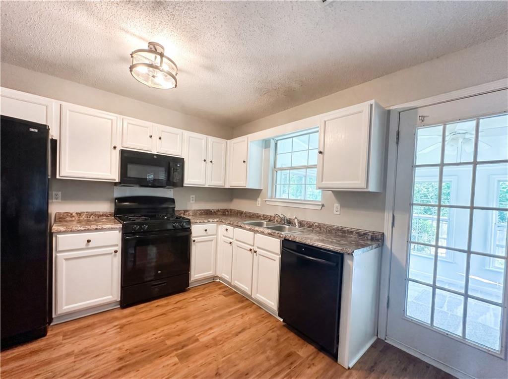 3167 River Oak Road, Decatur GA 30034 — photo 2