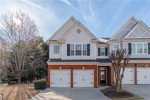 3800 Thayer Trace — photo