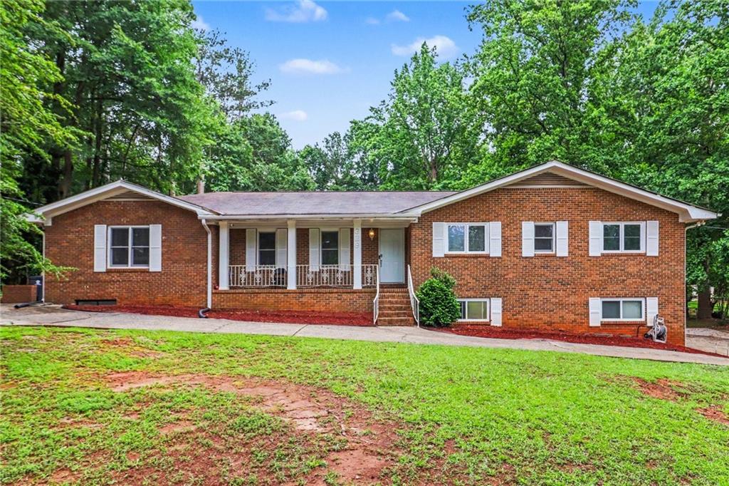 329 Plantation Circle — photo
