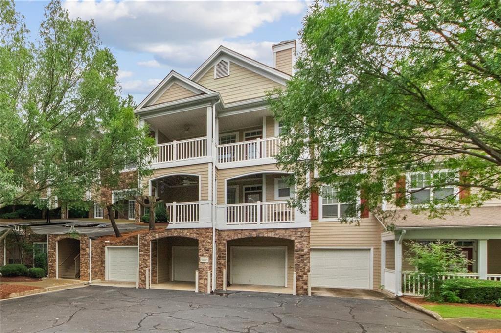 933 Sandringham Drive Unit 933 — photo
