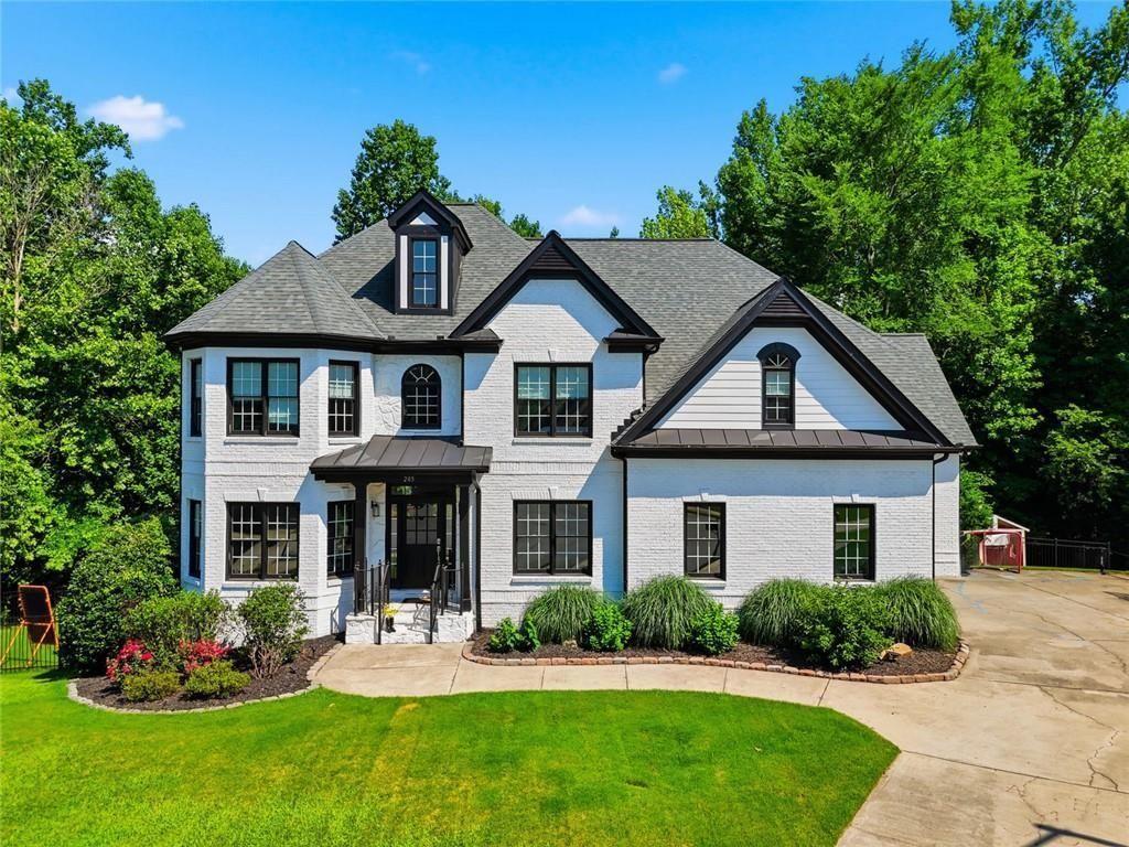 205 Stillwater Glen — photo