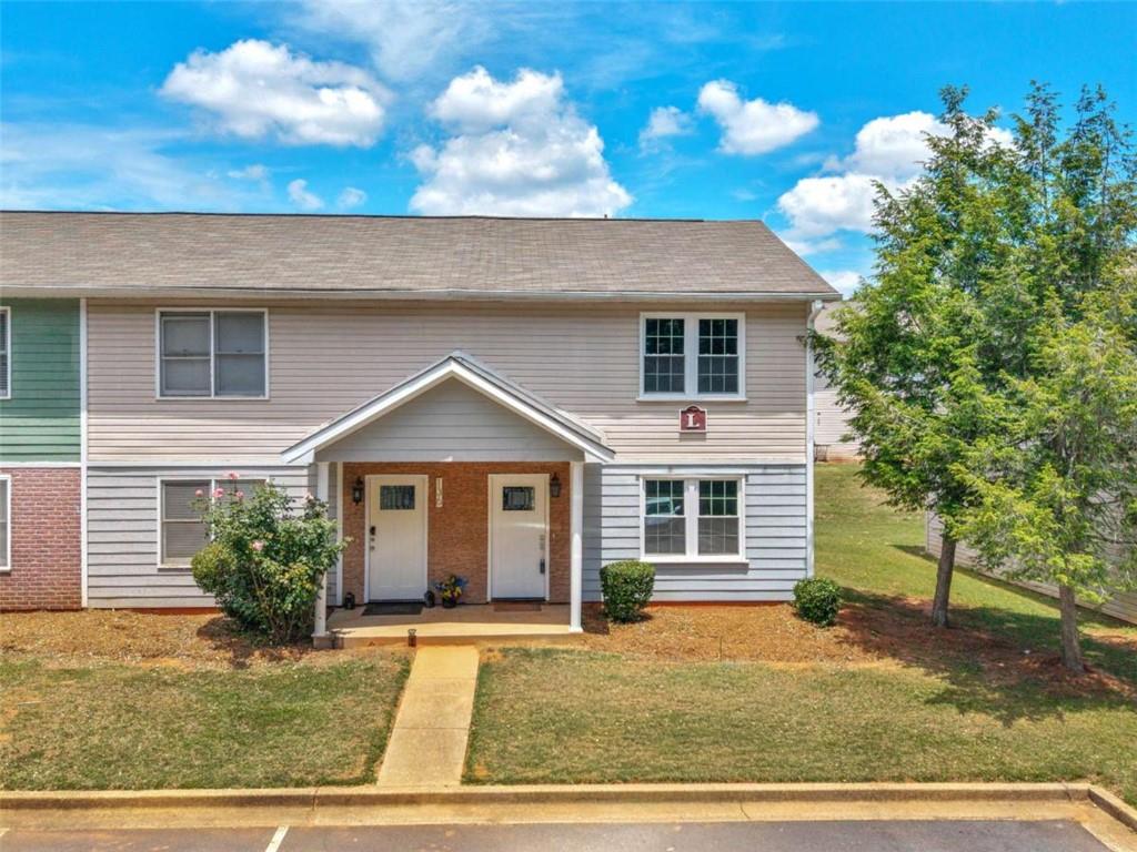 138 Hudson Bridge Court — photo