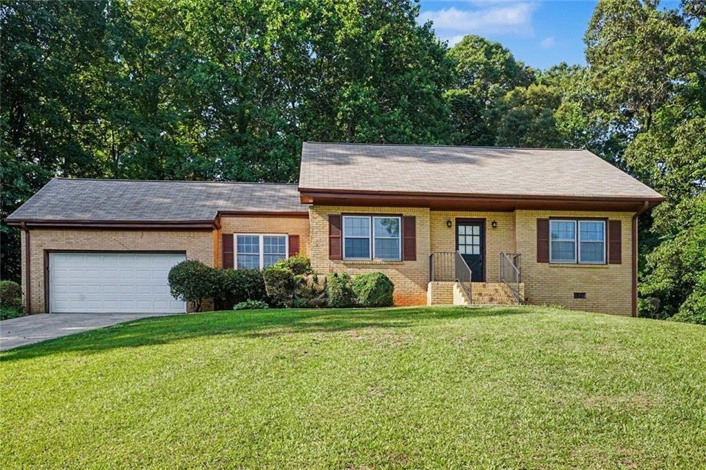 7317 Deerwood Drive — photo