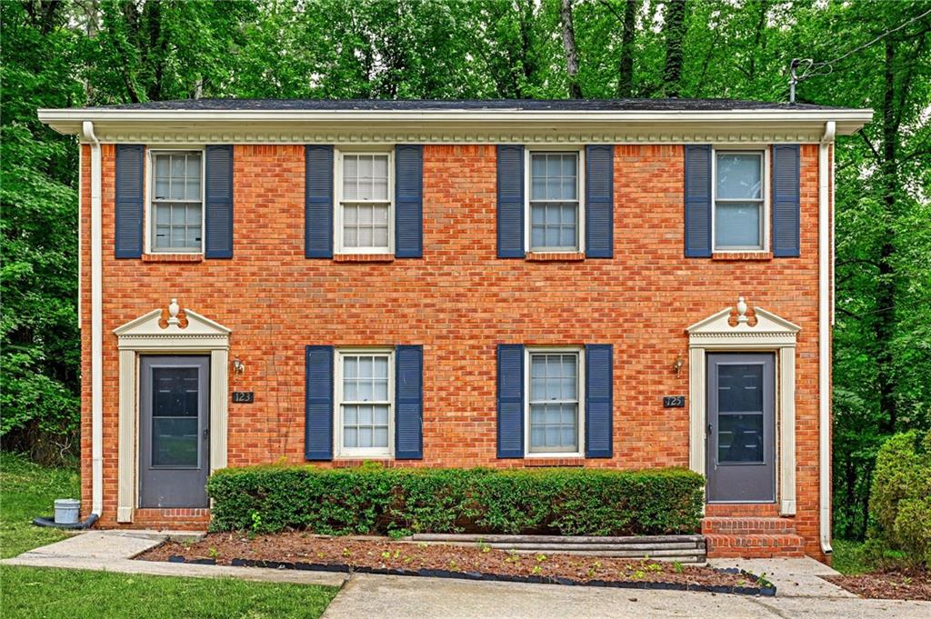 123-25 Curtis Road — photo