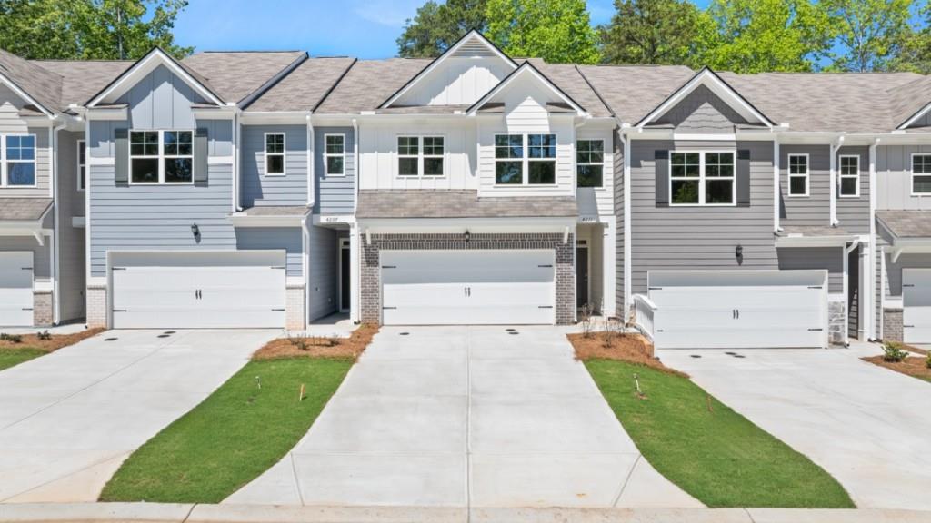 4211 Merlin Pass — photo