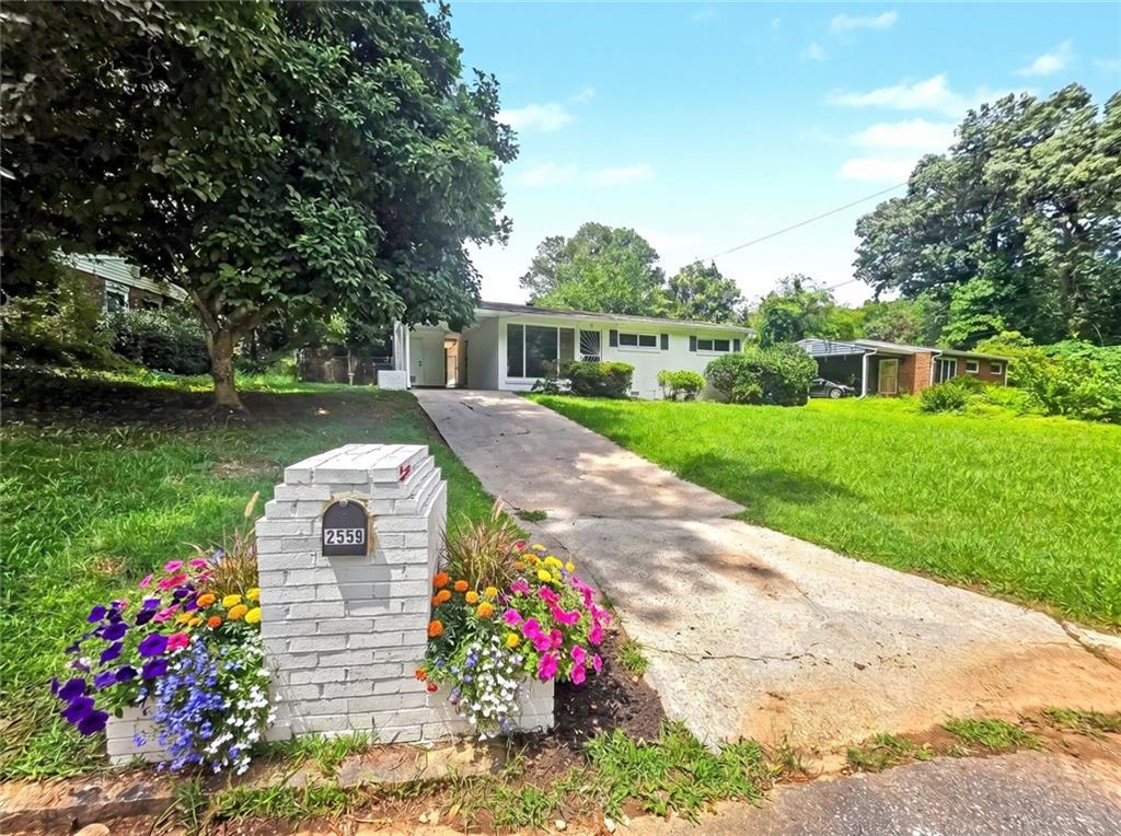 2559 Dale Creek Drive NW — photo