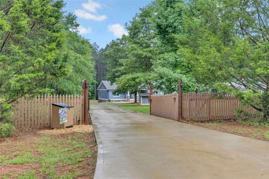 1511 Weaver Jones Road, Rutledge GA 30663 — photo 2