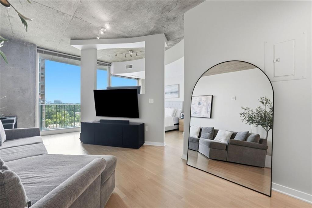 361 17th Street NW Unit 1105 — photo