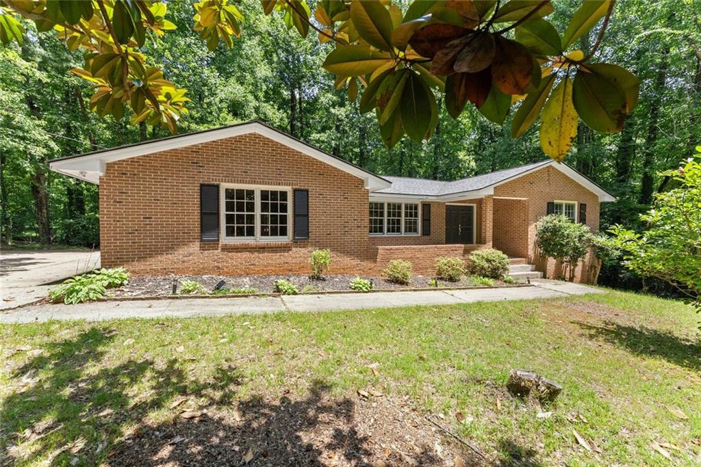 20 Pine Lake Drive — photo