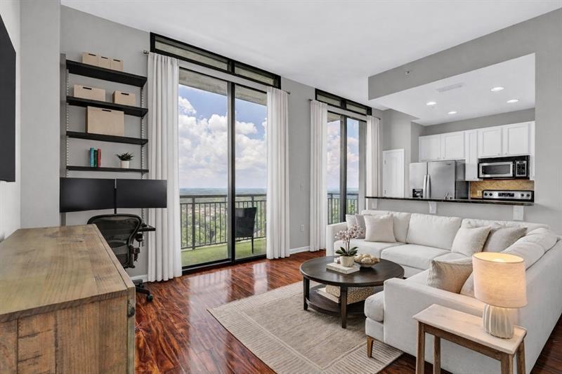 3040 Peachtree Road NW Unit 1605 — photo