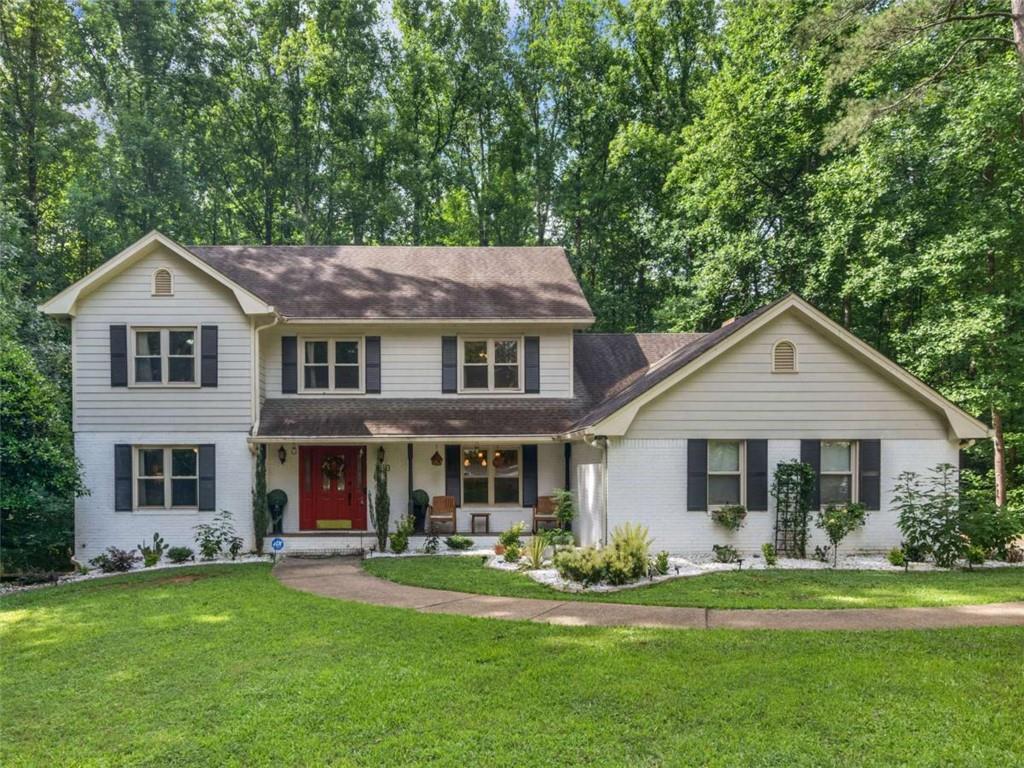 1310 Vineyard Drive — photo
