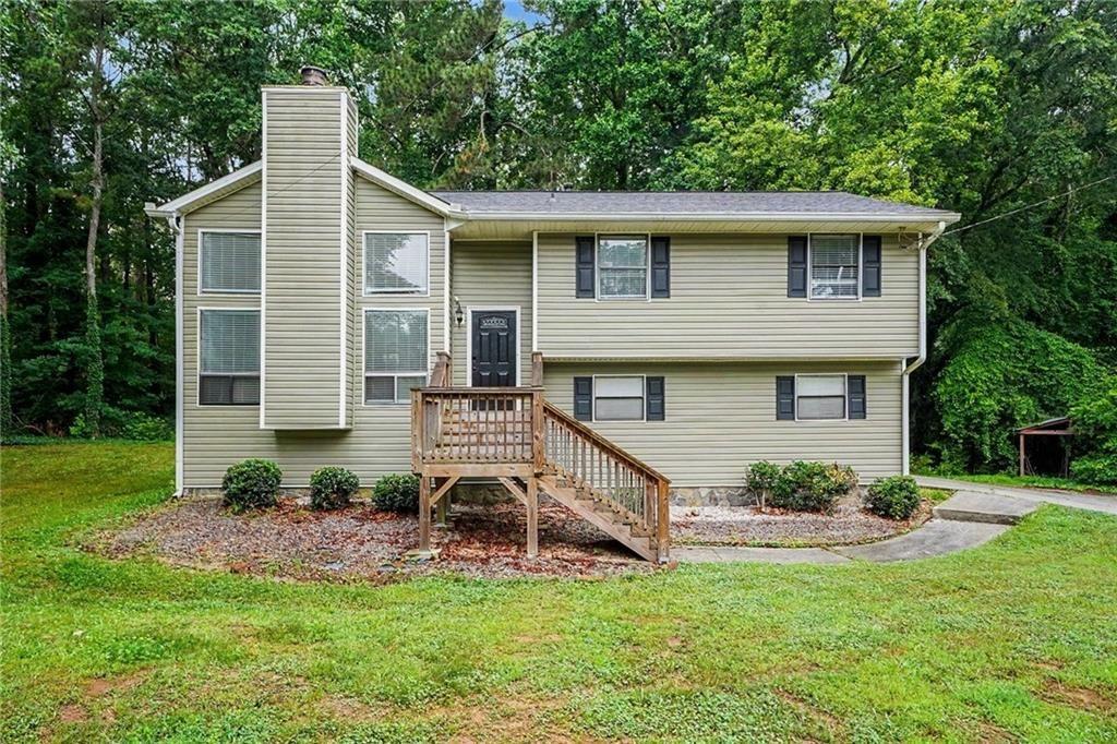 2311 Weatherly Court — photo