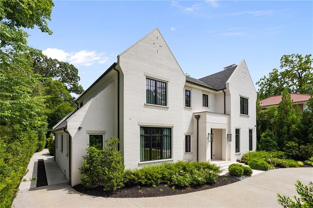 929 Springdale Road NE, Atlanta, GA 30306 — photo 2