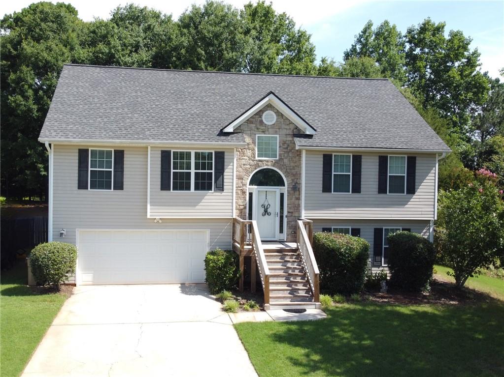 713 Moonlite Trace — photo