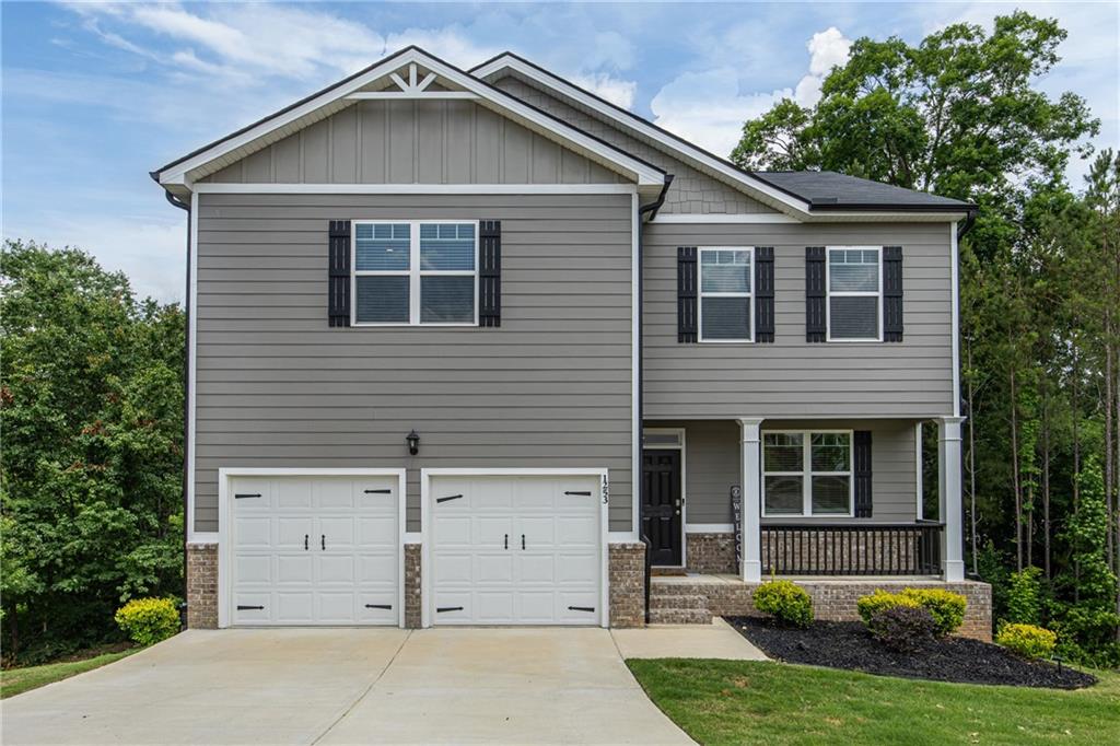 1253 Richmond Court SE — photo