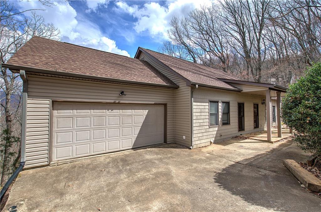 207 Stone Ridge Court — photo