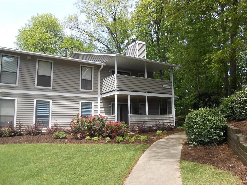 1010 Wynnes Ridge Circle SE — photo