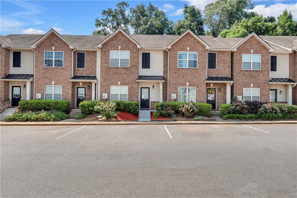 2827 Creek Bottom Court — photo
