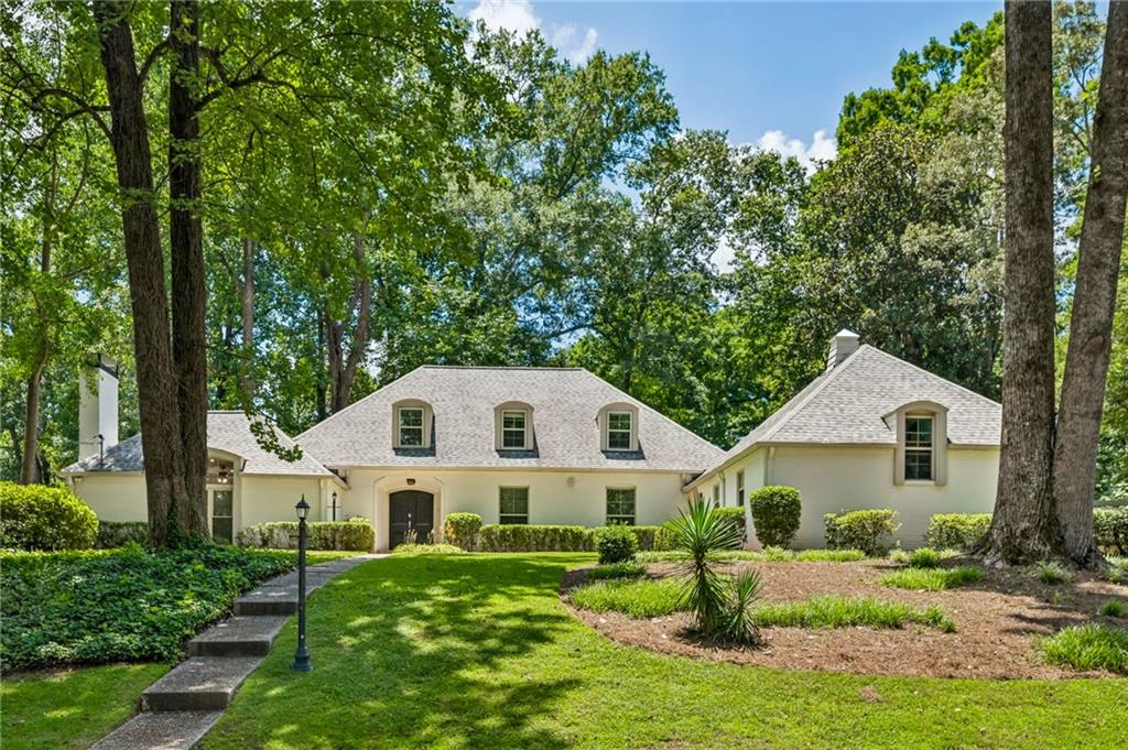 2211 Hill Park Court — photo