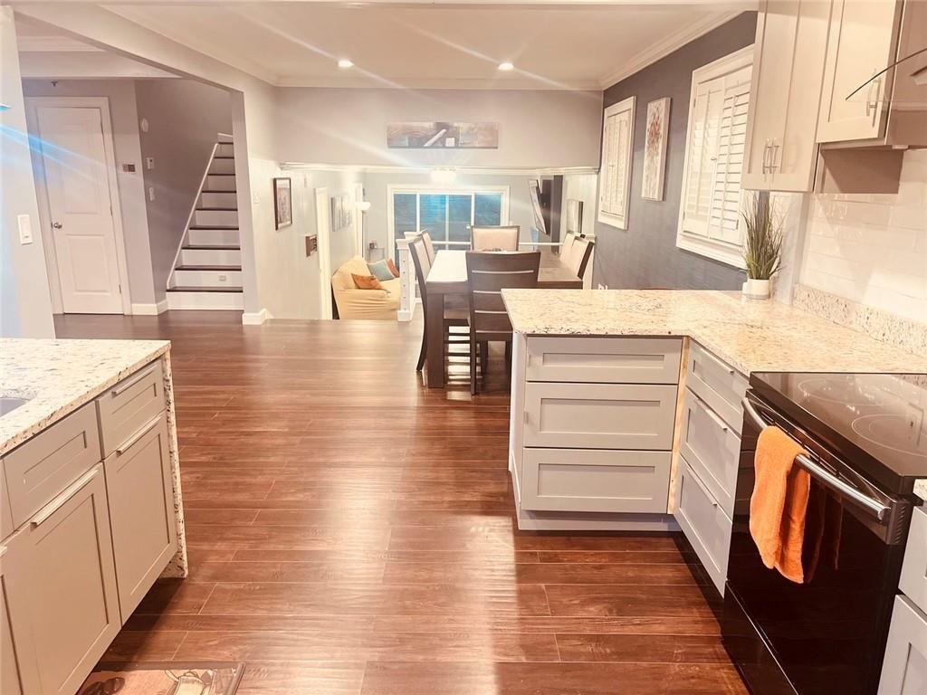3629 Embry Circle — photo