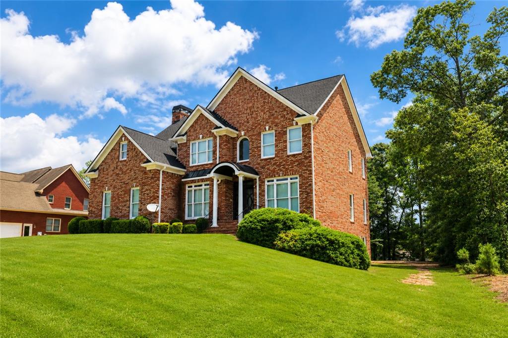 144 Chapel Ridge Drive — photo