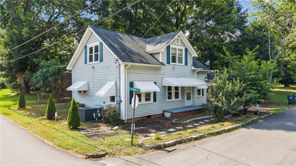 30 Fannin Street — photo