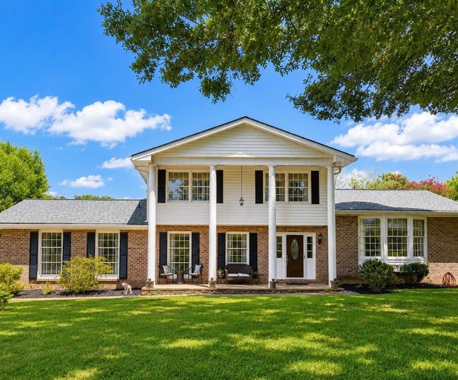 43 Ridgeview Drive — photo